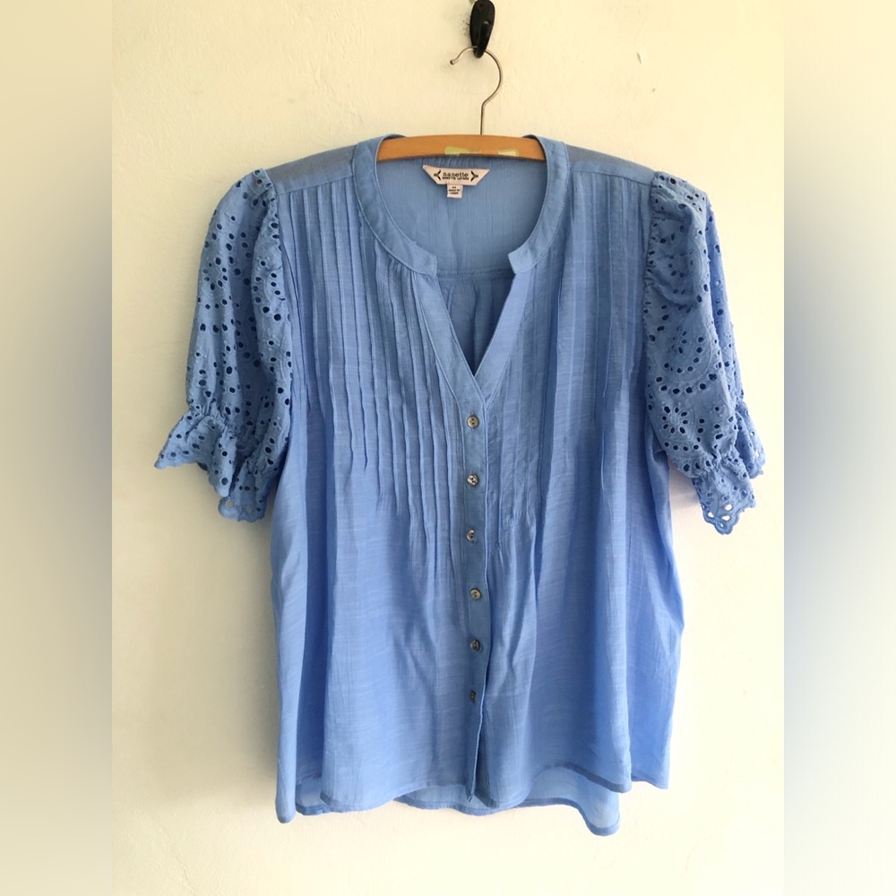 Nanette Lepore Blue Eyelet Sleeve Button Down Blouse Size M Women's